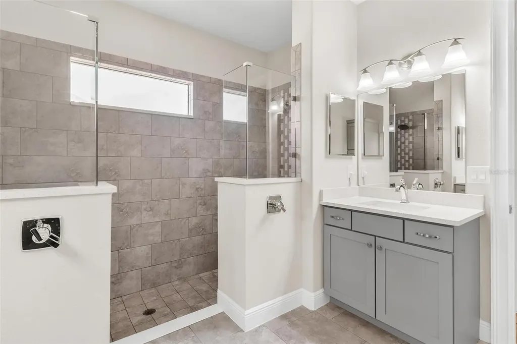 39634 Grove Heights Lady Lake FL 32159
