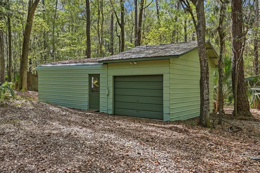 8856 NW 230th Street Micanopy FL 32667