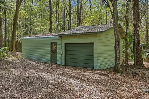 8856 NW 230th Street Micanopy FL 32667