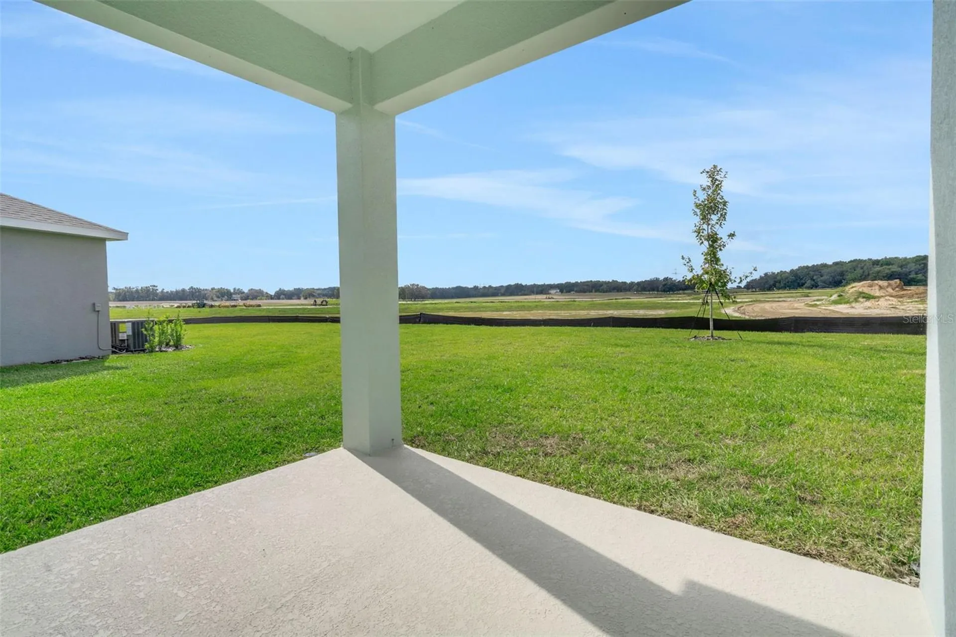 1018 Swamp Chestnut Loop Lady Lake FL 32159