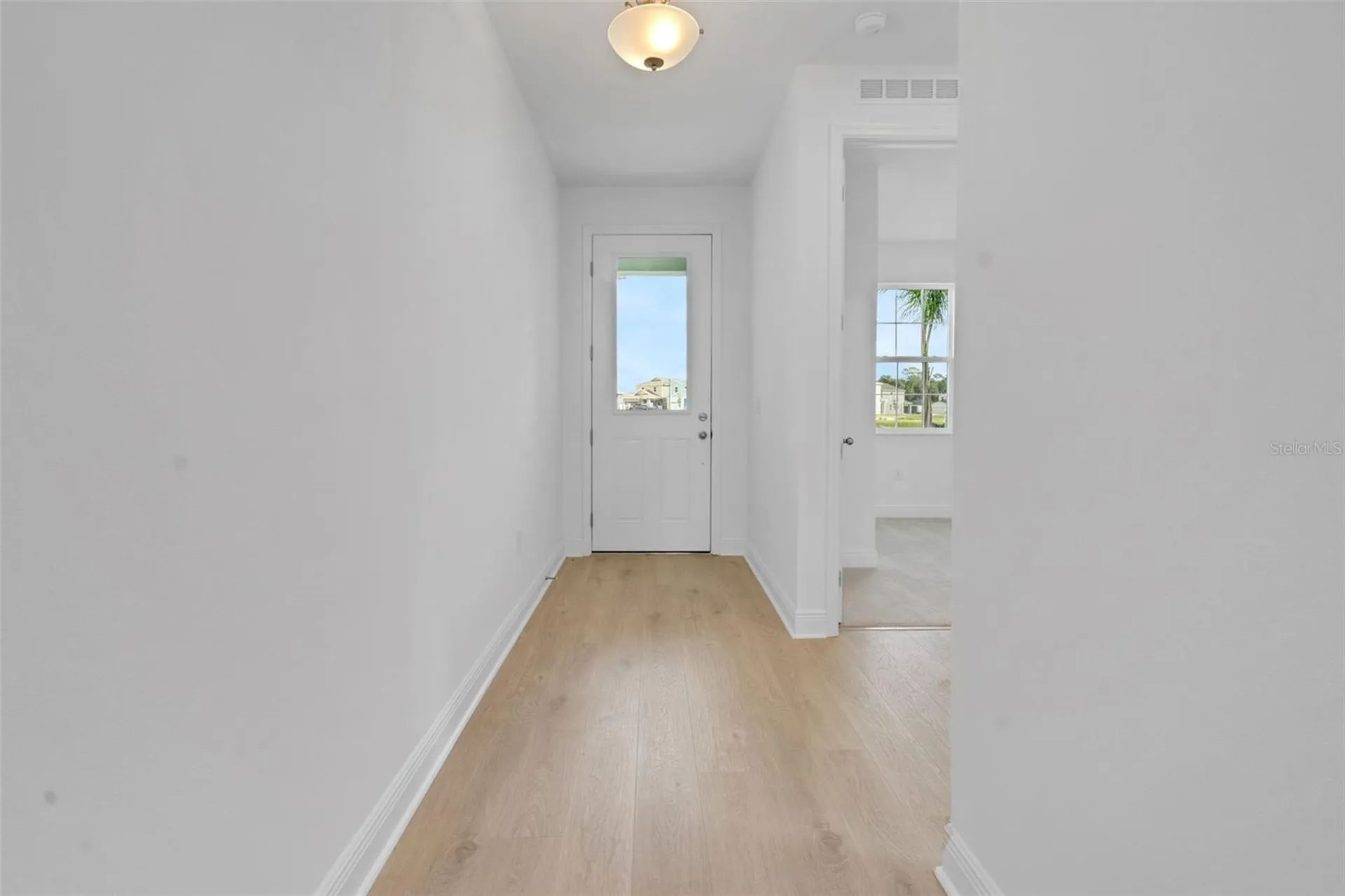 1018 Swamp Chestnut Loop Lady Lake FL 32159