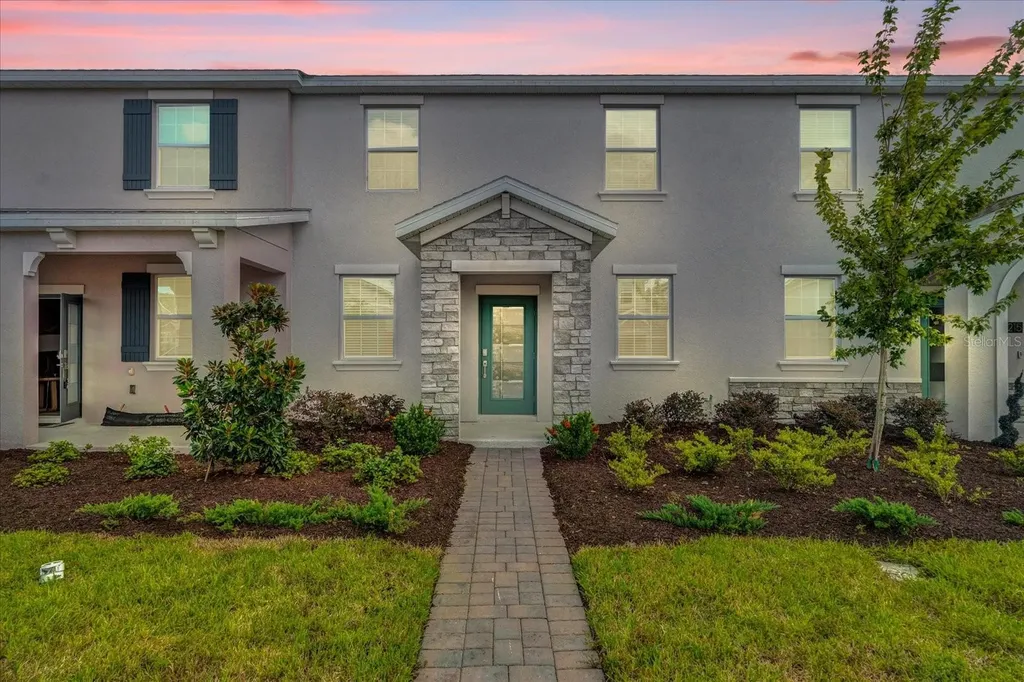 11209 Listening Drive Orlando FL 32832