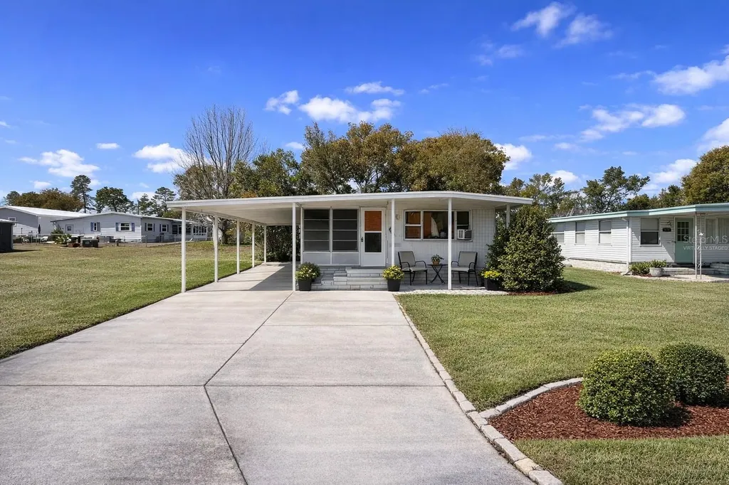 8095 Western Circle Drive Brooksville FL 34613