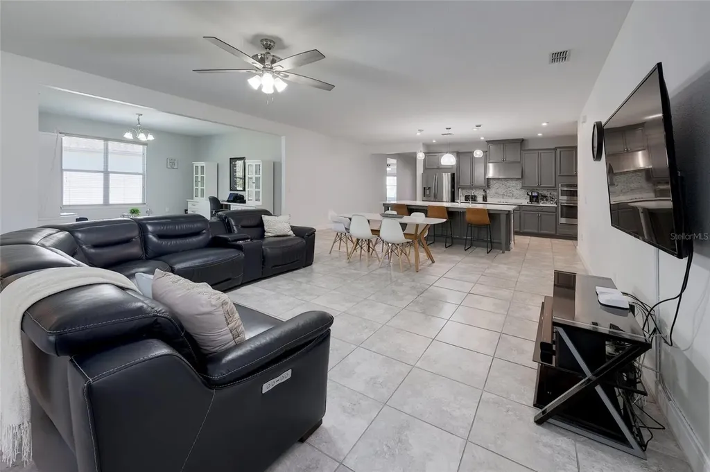 3081 Agostino Terrace Kissimmee FL 34746