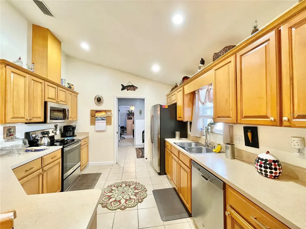 25336 SW 22nd Avenue Newberry FL 32669