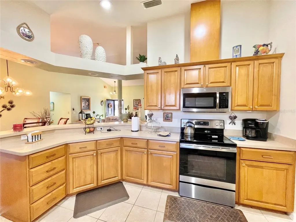 25336 SW 22nd Avenue Newberry FL 32669