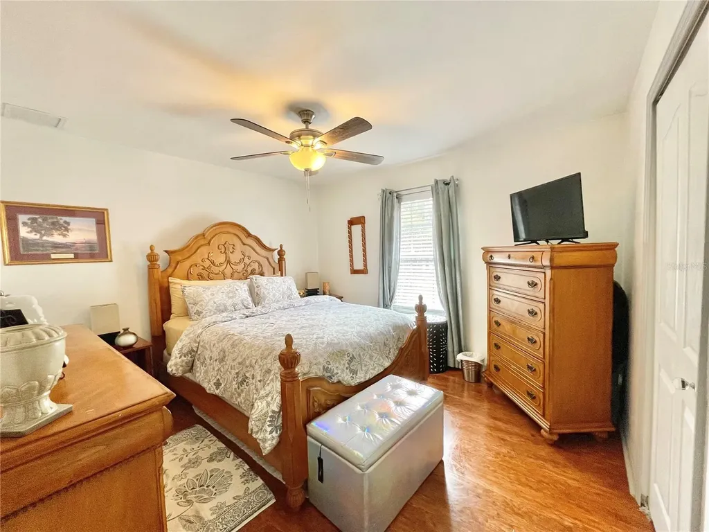 25336 SW 22nd Avenue Newberry FL 32669