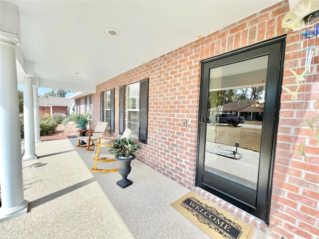 25336 SW 22nd Avenue Newberry FL 32669