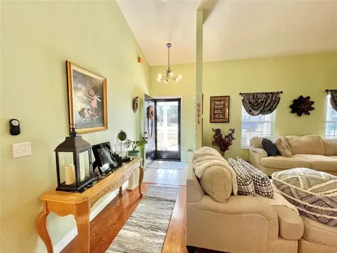 25336 SW 22nd Avenue Newberry FL 32669