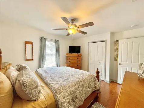25336 SW 22nd Avenue Newberry FL 32669