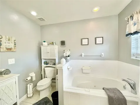 25336 SW 22nd Avenue Newberry FL 32669