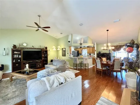 25336 SW 22nd Avenue Newberry FL 32669