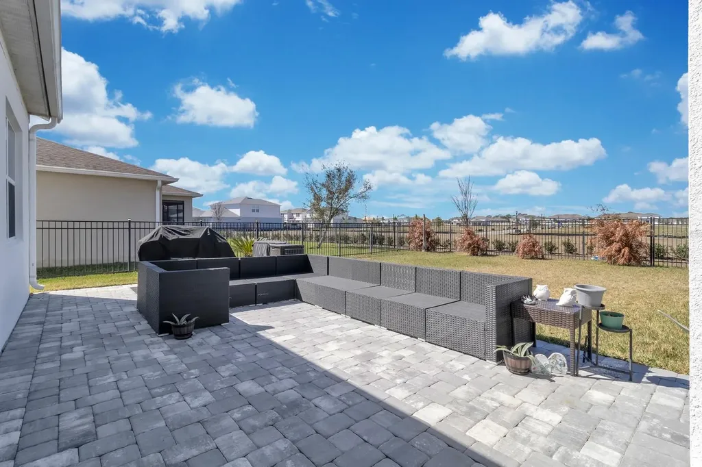 2172 Bur Oak Boulevard St Cloud FL 34771