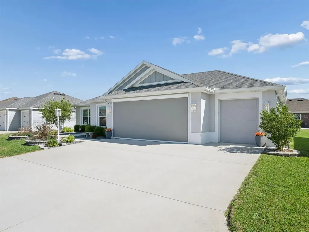 4515 Leschak Lane The Villages FL 32163