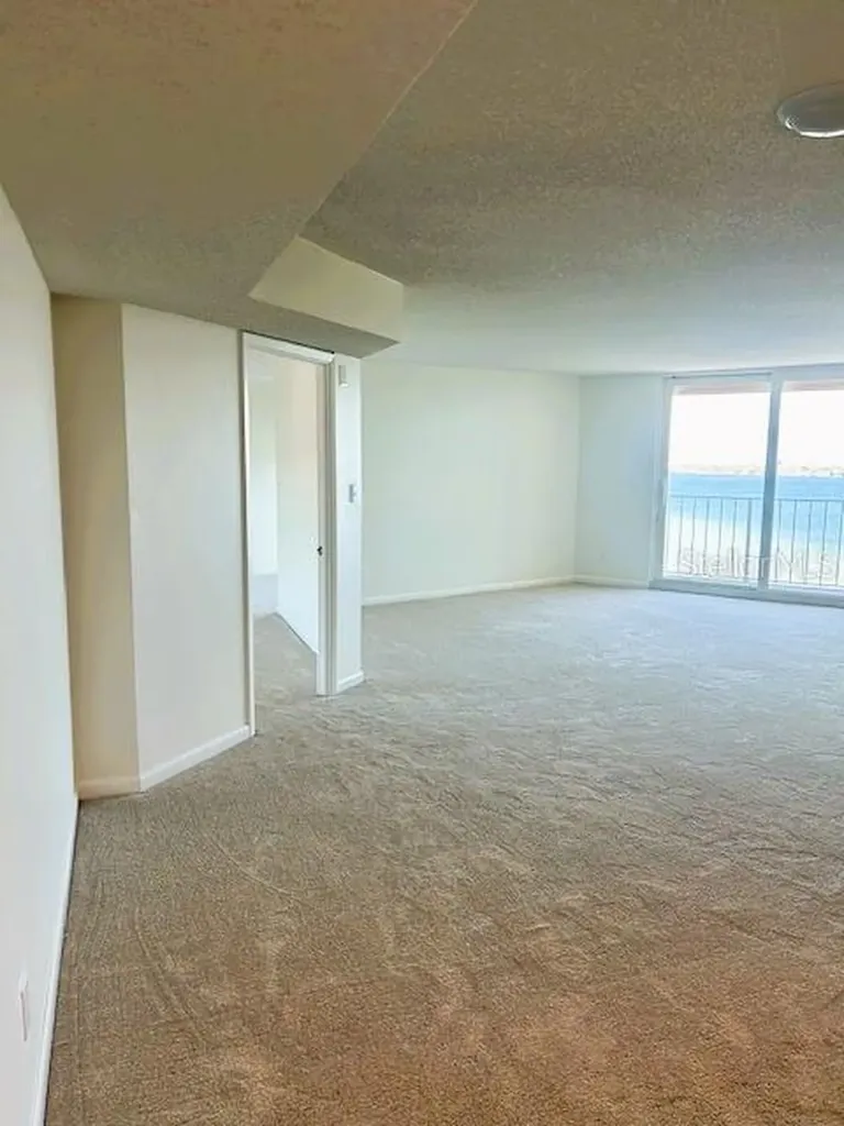 2611 Bayshore Boulevard Tampa FL 33629