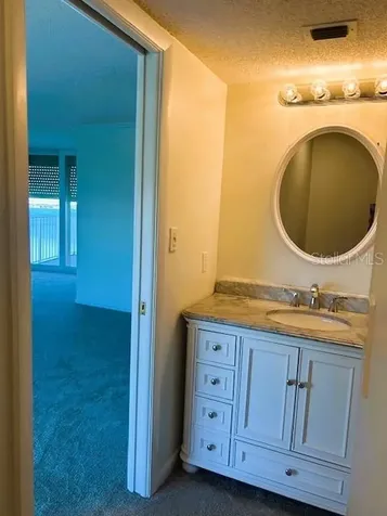 2611 Bayshore Boulevard Tampa FL 33629