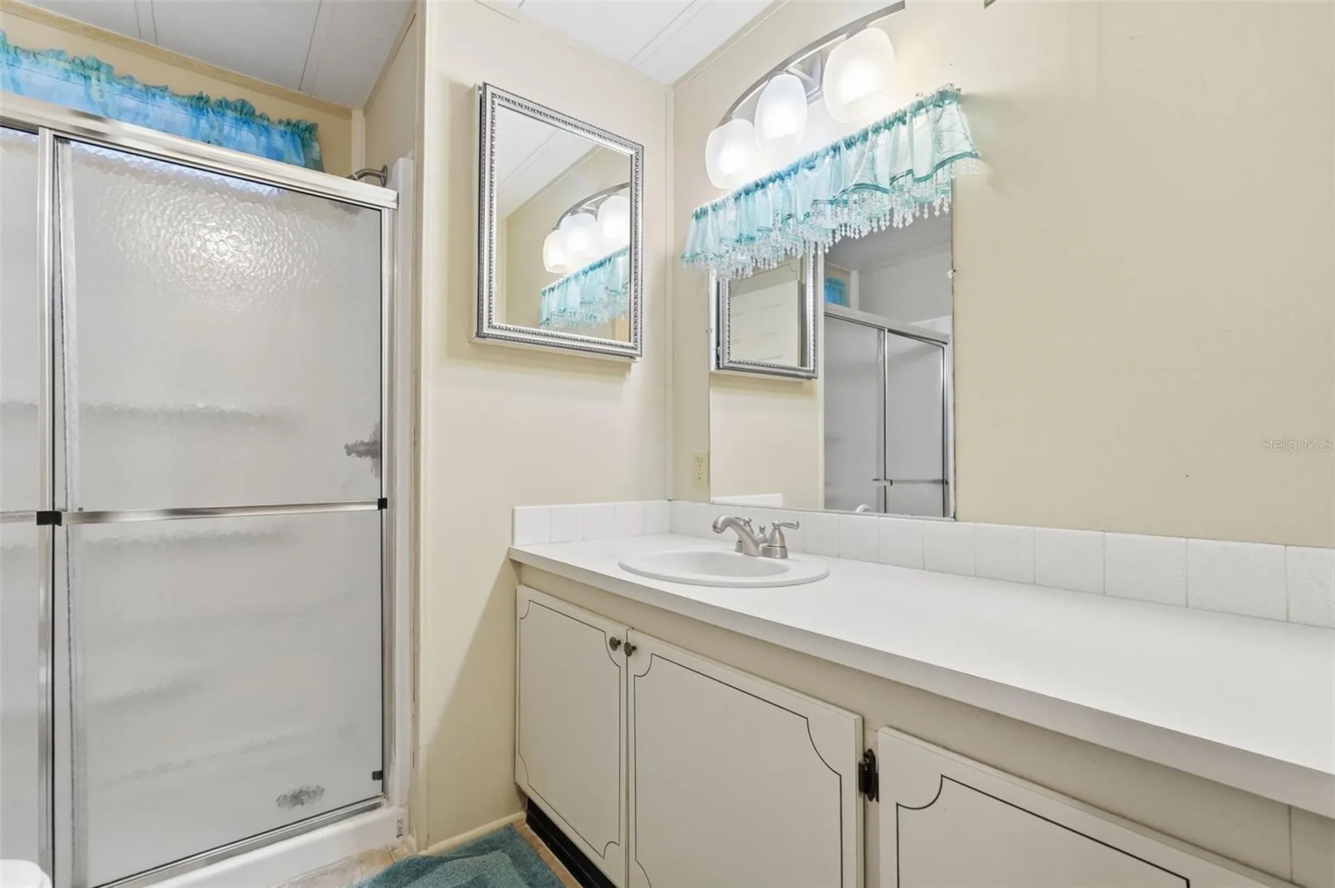 2101 Maui Drive Holiday FL 34691