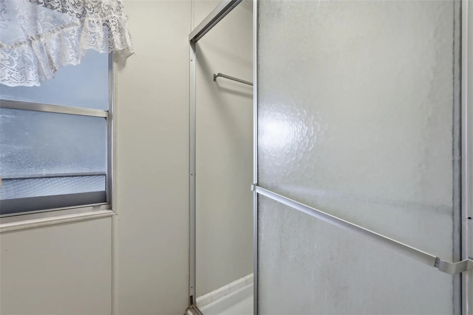 2101 Maui Drive Holiday FL 34691