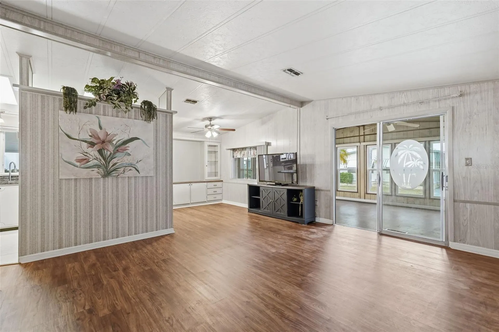 2101 Maui Drive Holiday FL 34691