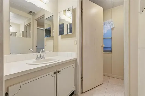 2101 Maui Drive Holiday FL 34691