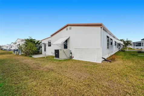 2101 Maui Drive Holiday FL 34691