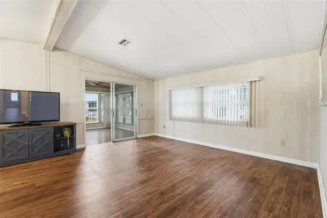 2101 Maui Drive Holiday FL 34691