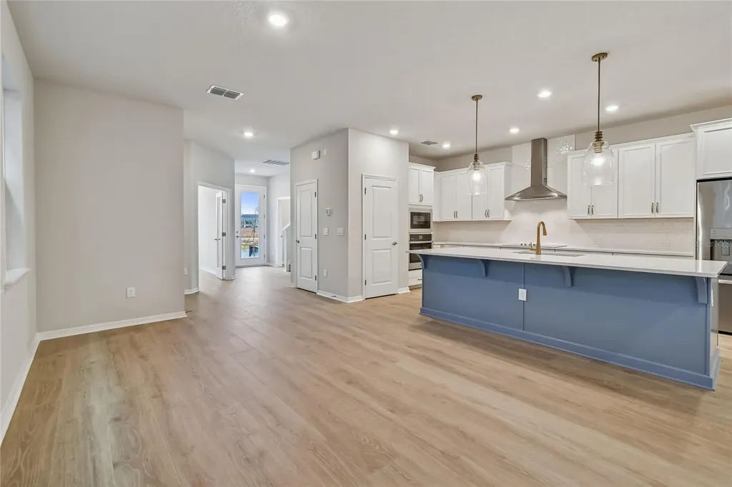 9334 Hartline Way Orlando FL 32827
