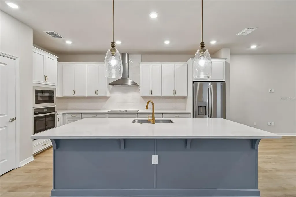 9334 Hartline Way Orlando FL 32827