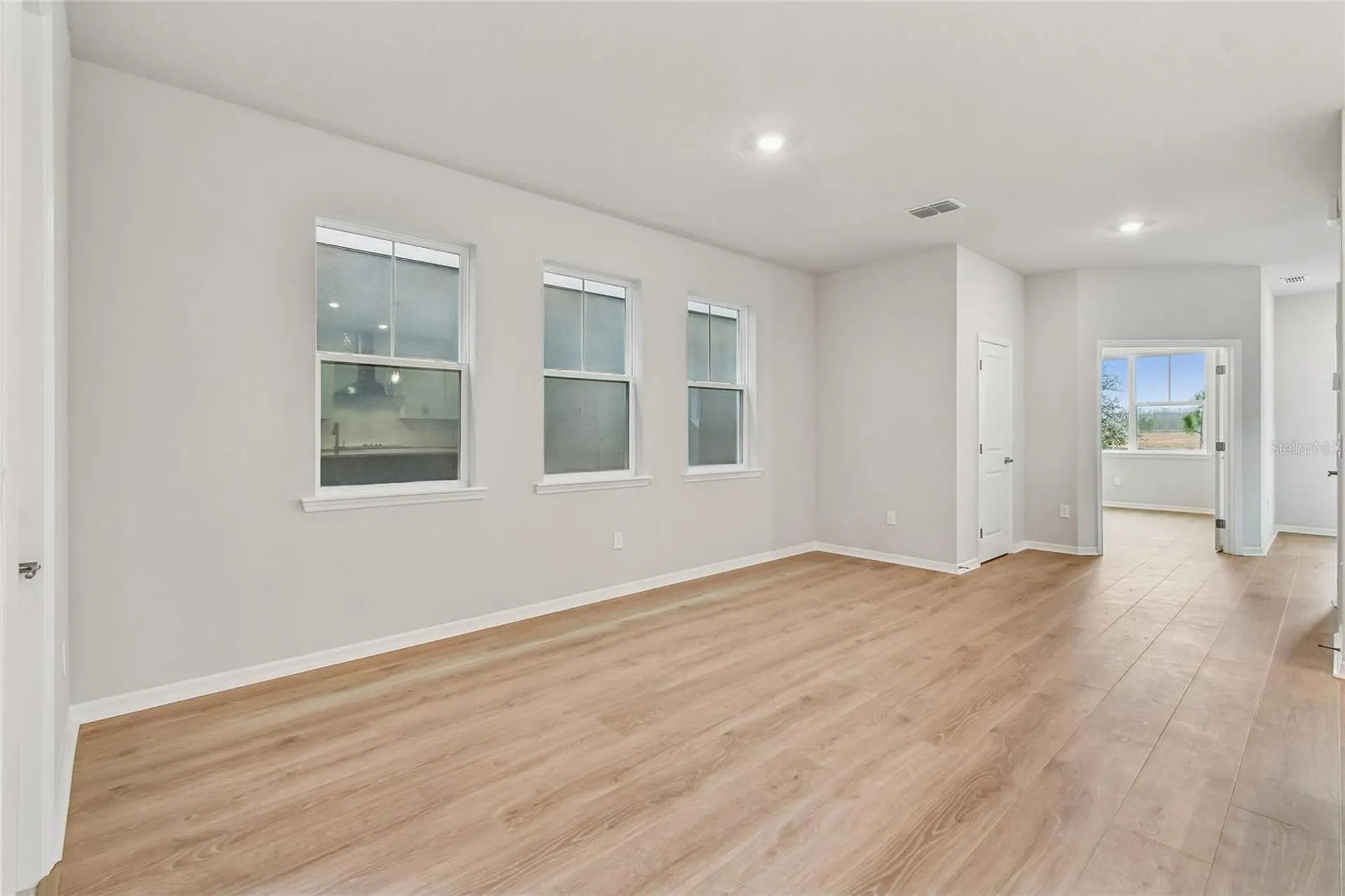 9334 Hartline Way Orlando FL 32827