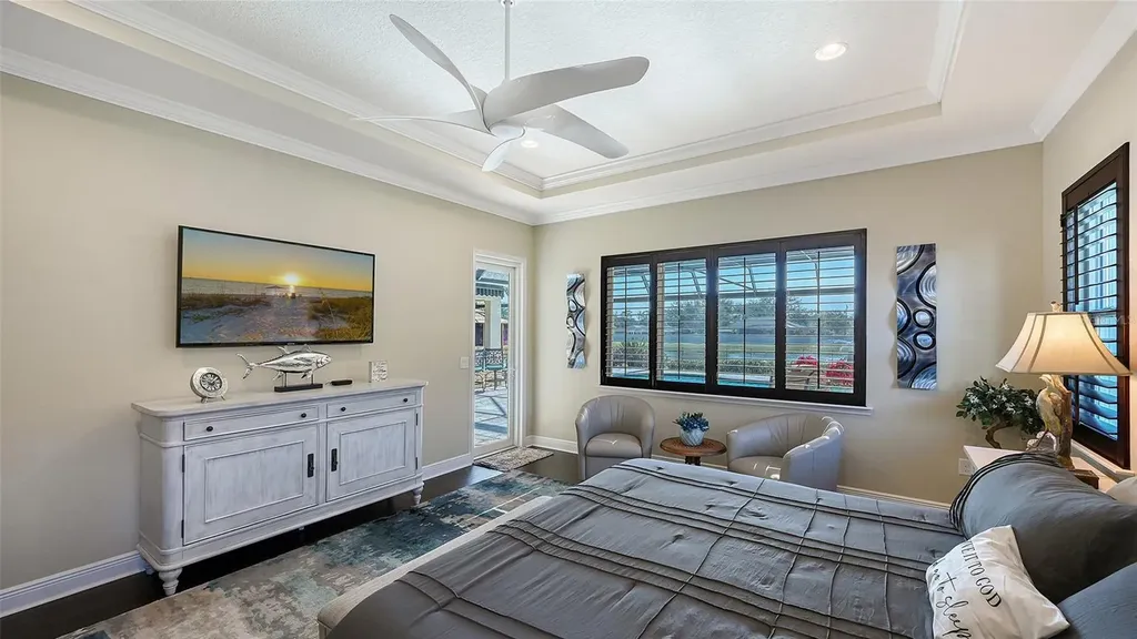 4709 Vasca Drive Sarasota FL 34240