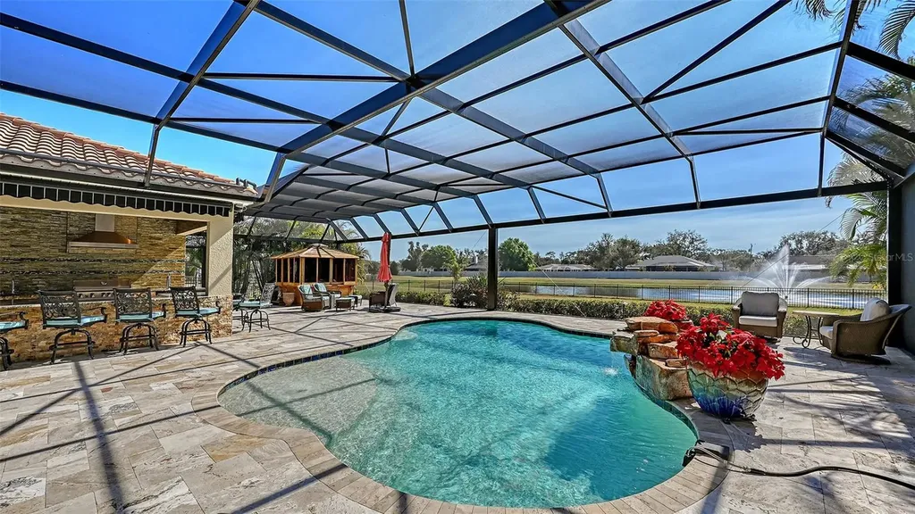 4709 Vasca Drive Sarasota FL 34240