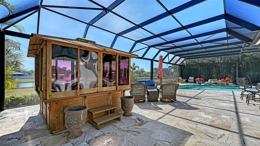 4709 Vasca Drive Sarasota FL 34240