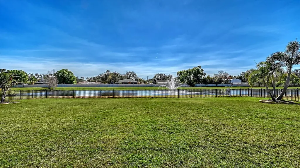 4709 Vasca Drive Sarasota FL 34240