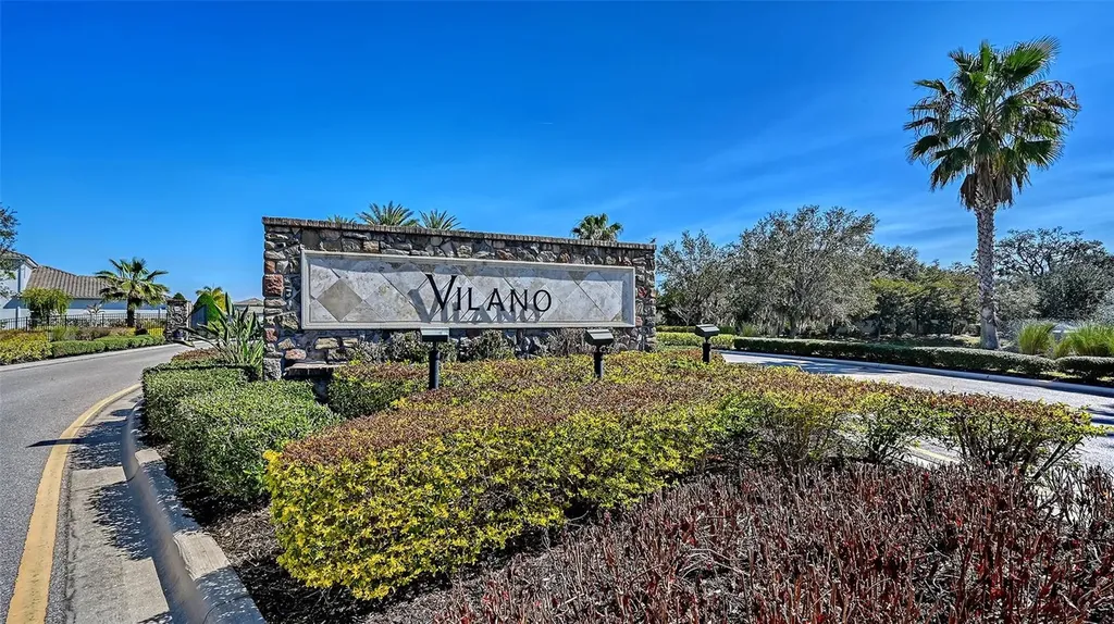 4709 Vasca Drive Sarasota FL 34240