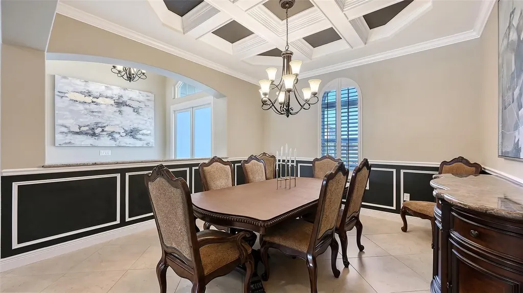 4709 Vasca Drive Sarasota FL 34240