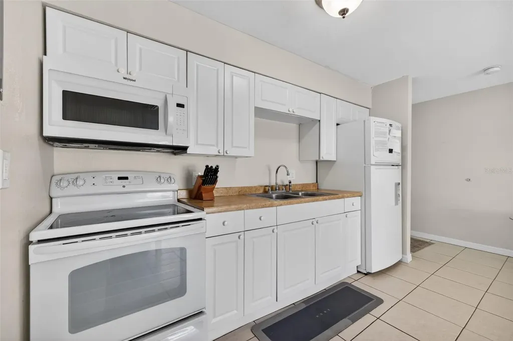 4215 E Bay Drive Clearwater FL 33764