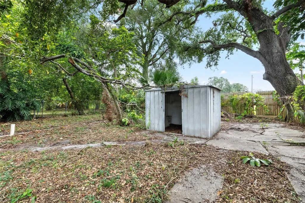 3105 N 16th Street Tampa FL 33605