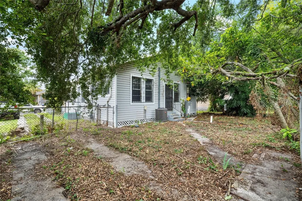 3105 N 16th Street Tampa FL 33605