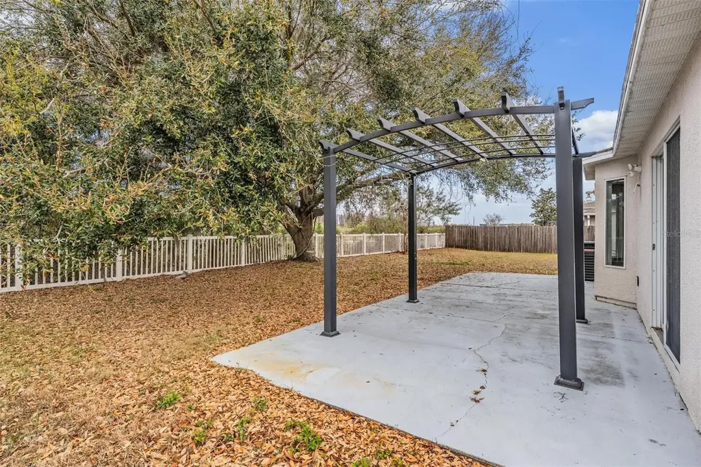 10047 Landport Way Land O Lakes FL 34638