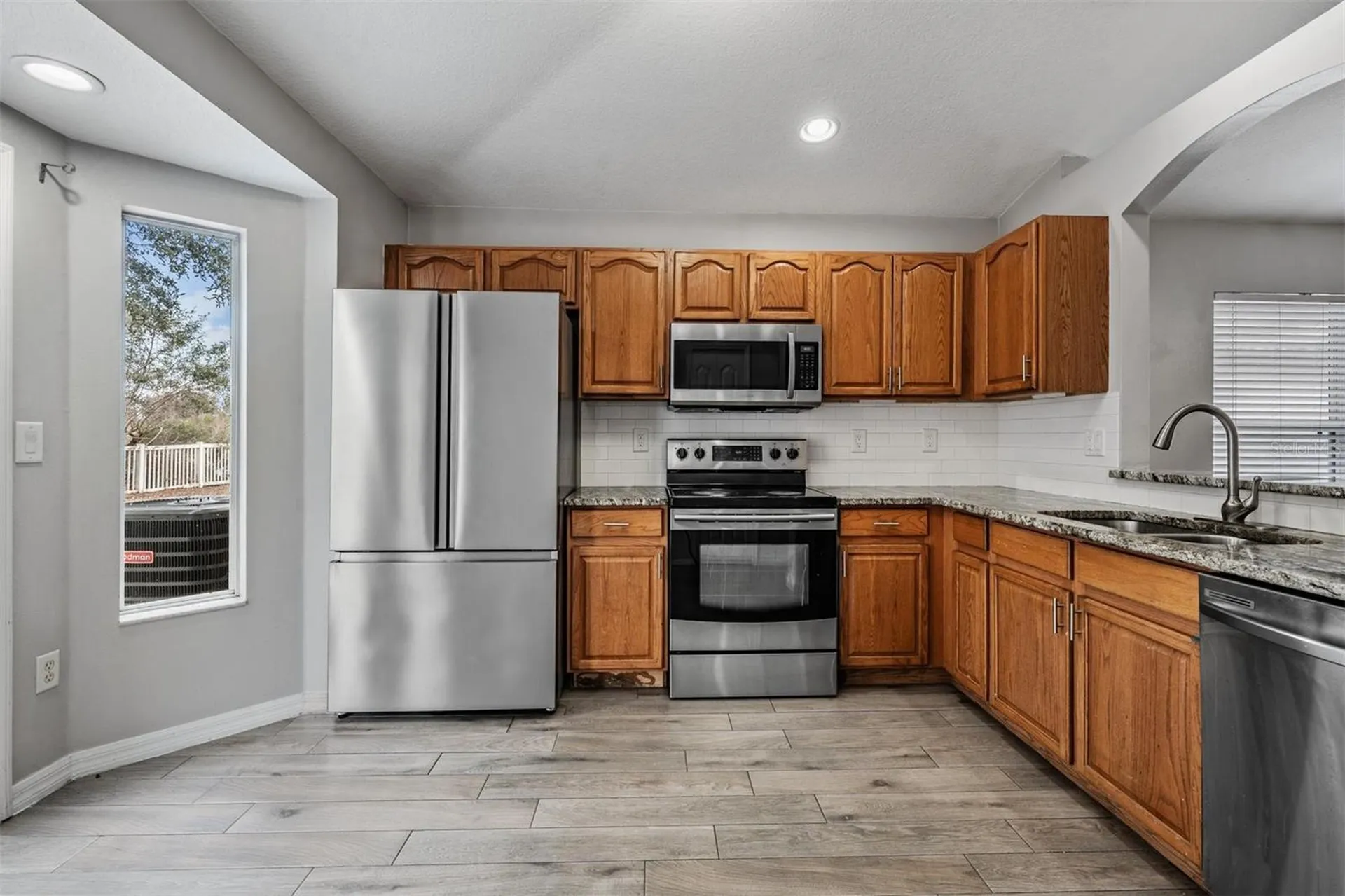 10047 Landport Way Land O Lakes FL 34638