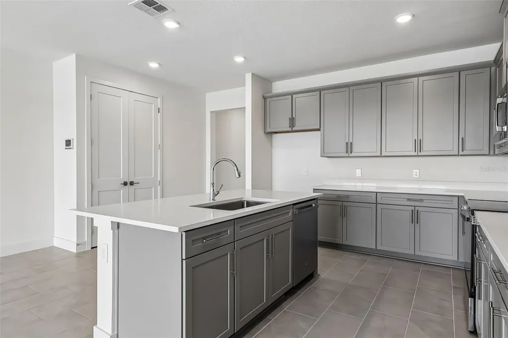 5030 Salado Drive St Cloud FL 34771