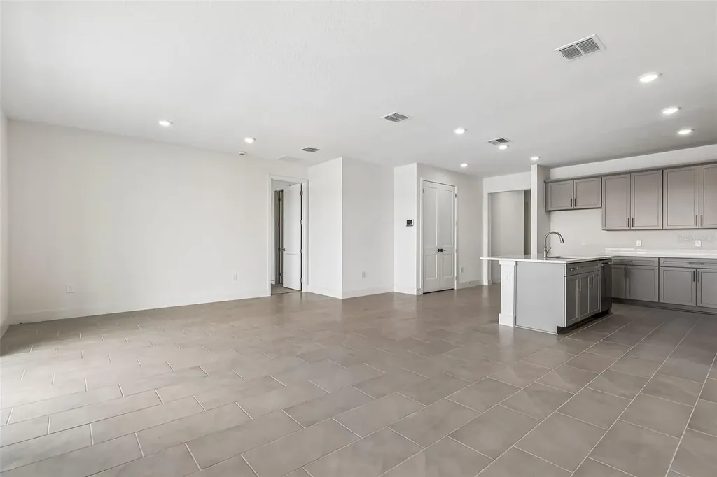 5030 Salado Drive St Cloud FL 34771
