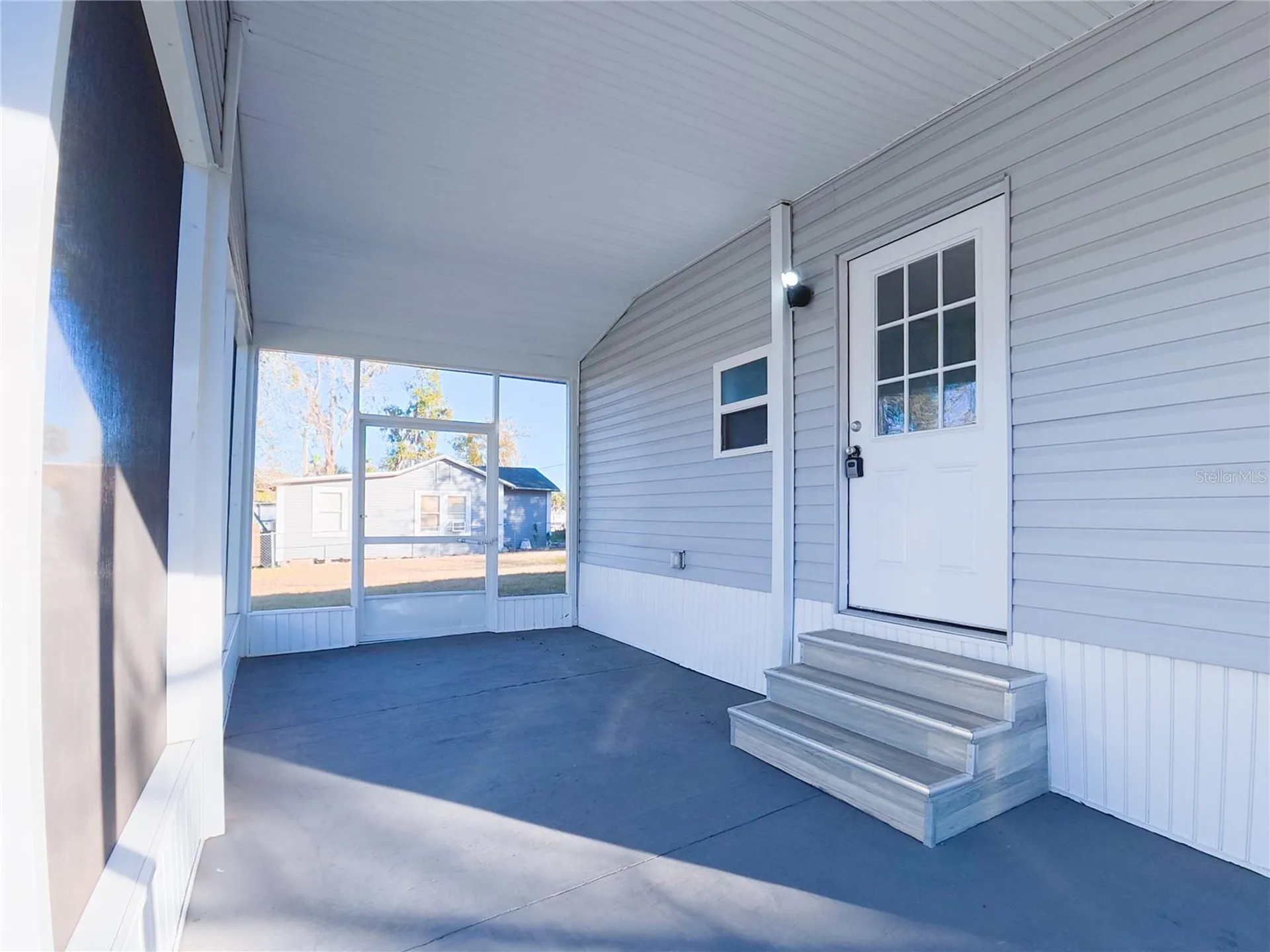 702 Hillsboro Street Plant City FL 33563