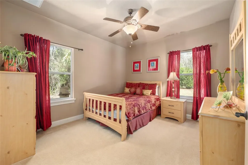 695 SE 47th Loop Ocala FL 34480