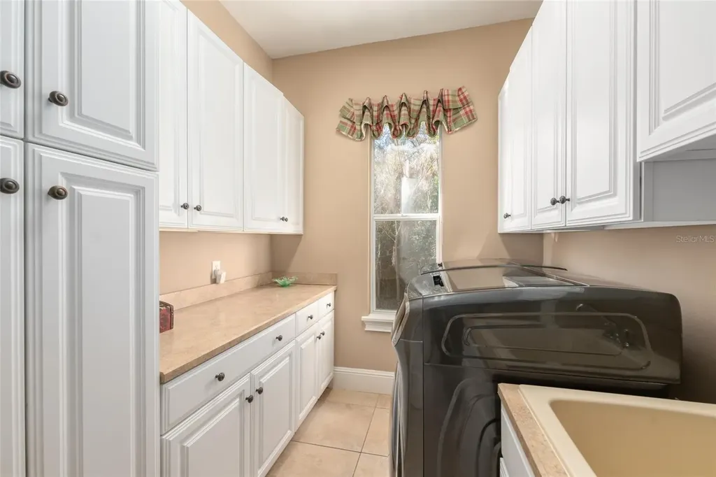 695 SE 47th Loop Ocala FL 34480