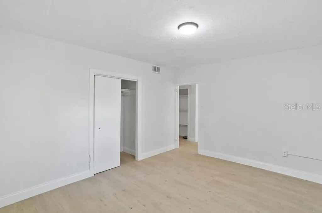 2608 E Cayuga Street Tampa FL 33610