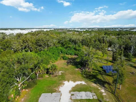 7560 19th Street E Sarasota FL 34243