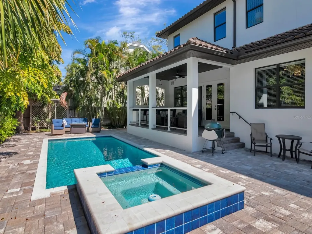 150 Chippewa Avenue Tampa FL 33606