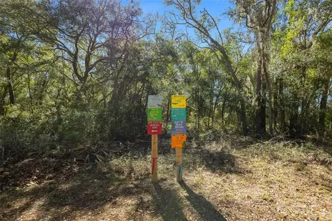 18434 SE 24th Street Silver Springs FL 34488