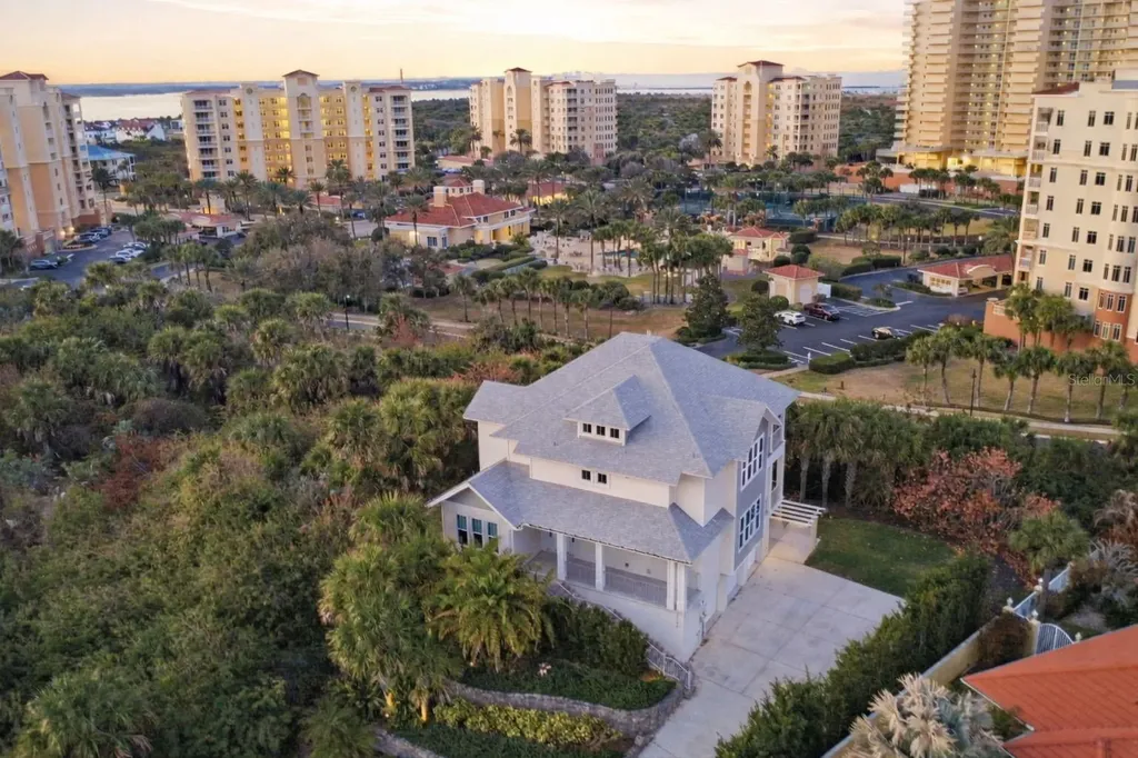 2142 Villa Way New Smyrna Beach FL 32169